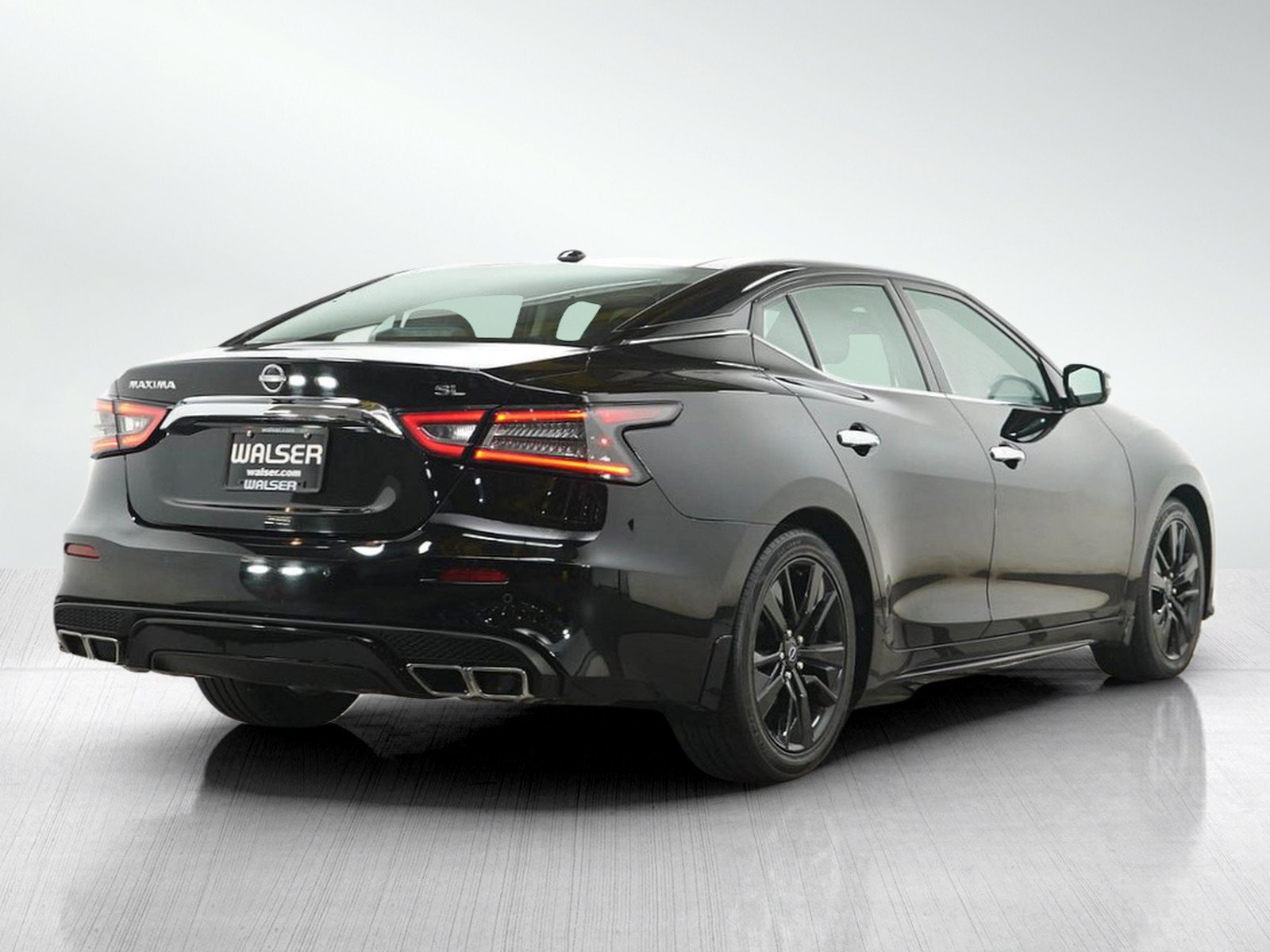 Used 2023 Nissan Maxima SL FWD image 5