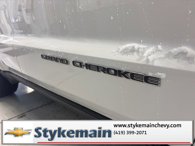 Used 2021 Jeep Grand Cherokee Limited image 41