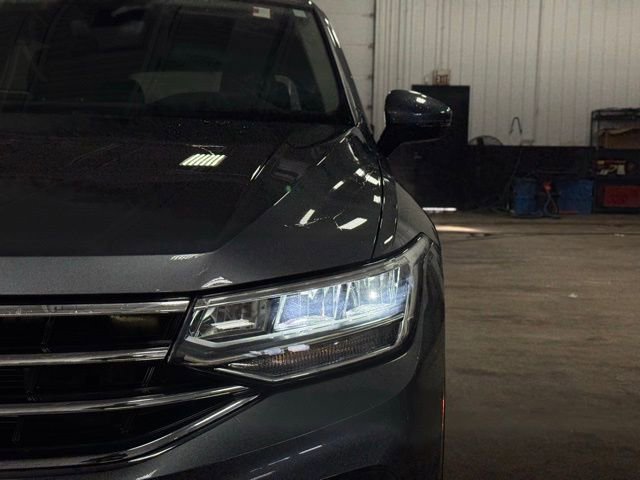 Used 2024 Volkswagen Tiguan SE image 3