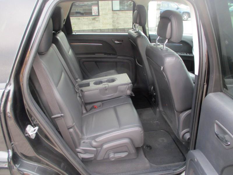 Used 2010 Dodge Journey R/T w/ Convenience Group II AWD/4WD image 9