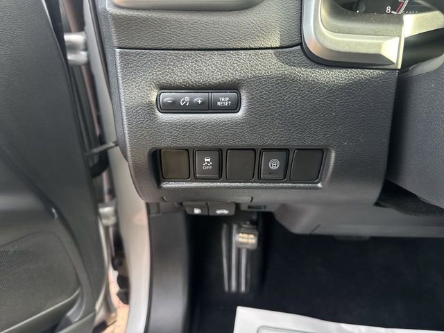 Used 2020 Nissan Murano SV image 12