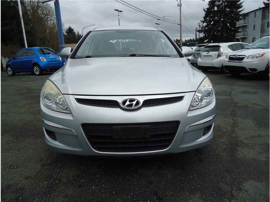 Used 2010 Hyundai Elantra GLS image 3