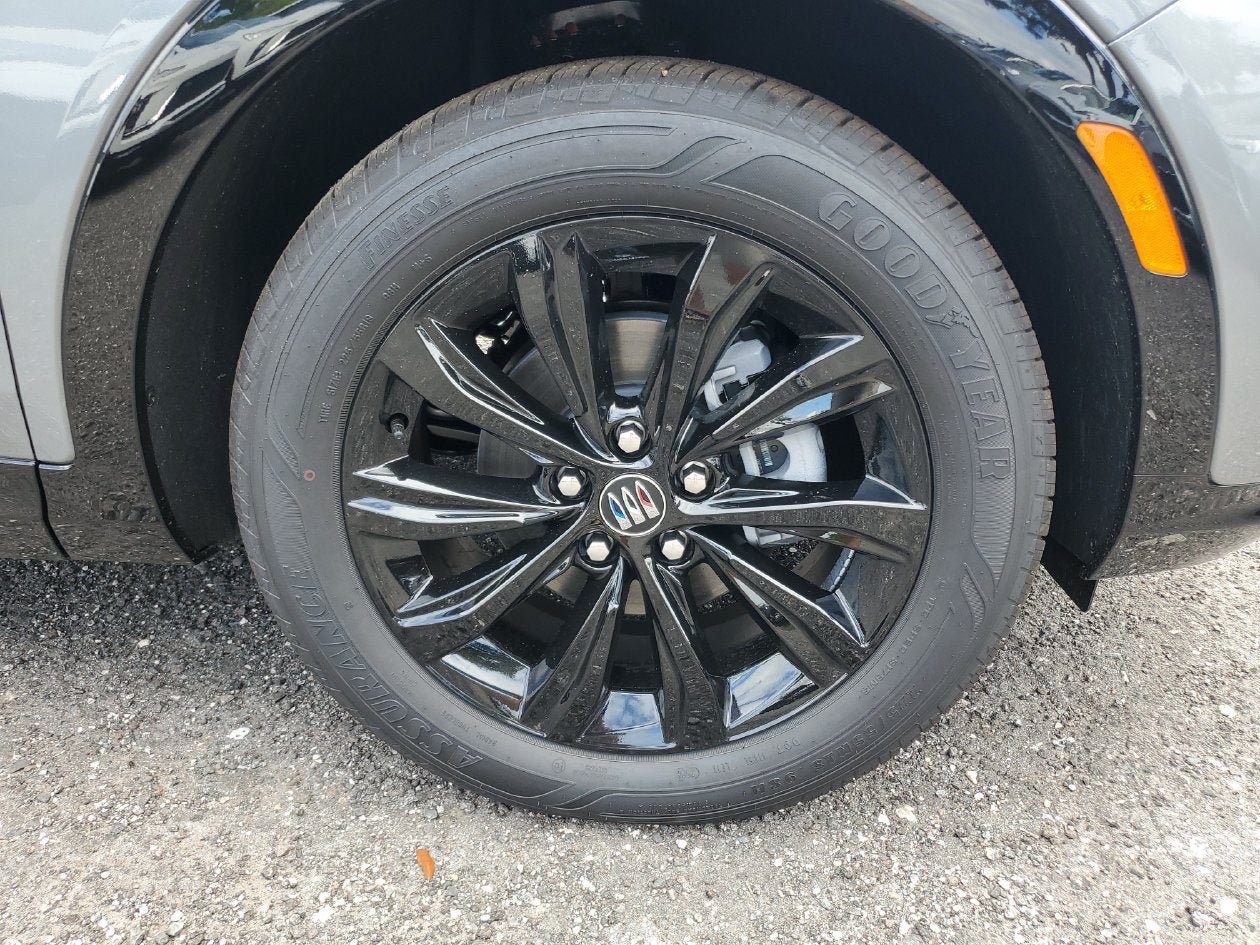 New 2026 Buick Envista Sport Touring w/ Convenience II Package FWD image 6