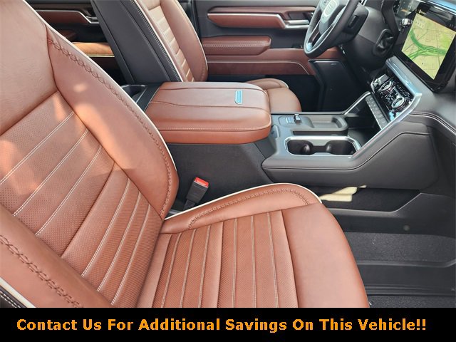 New 2026 GMC Sierra 3500 Denali Ultimate w/ LPO, Black Badging Package image 10