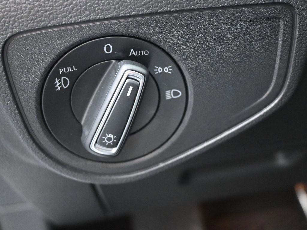 Used 2019 Volkswagen Atlas SE image 21