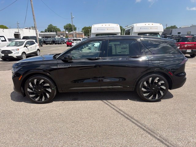 New 2026 Lincoln Nautilus Reserve w/ Jet Appearance Package AWD/4WD image 6