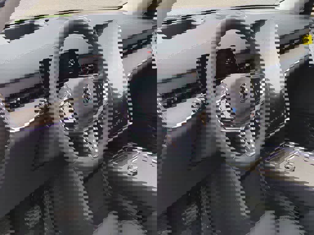 Certified 2025 Volvo EX90 Ultra image 1