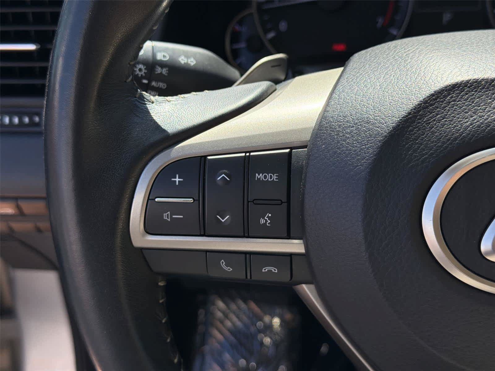 Used 2021 Lexus RX 350 FWD w/ Accessory Package image 24