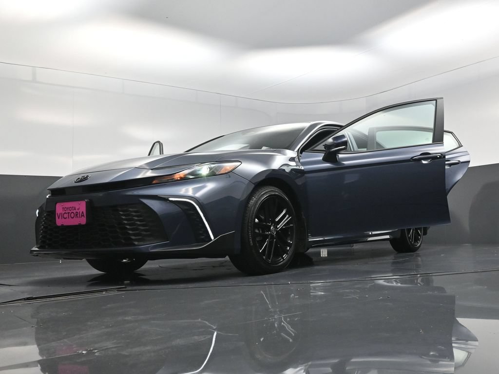 New 2026 Toyota Camry SE w/ Convenience Package FWD image 28