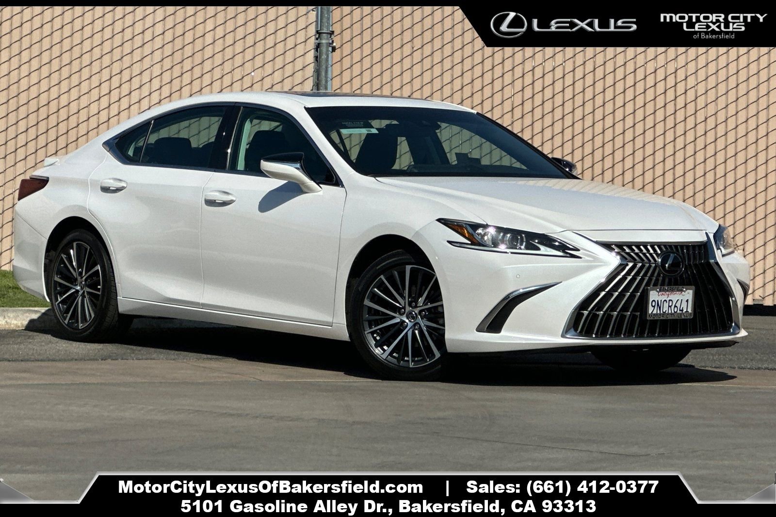 Used 2024 Lexus ES 300h w/ Premium Package