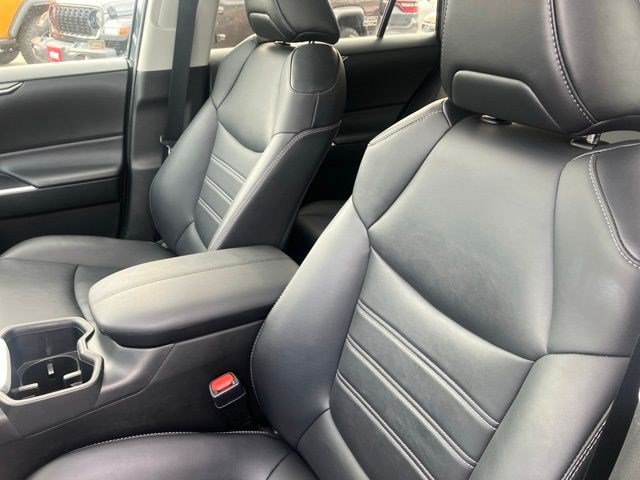 Used 2023 Toyota RAV4 XLE Premium AWD/4WD image 13