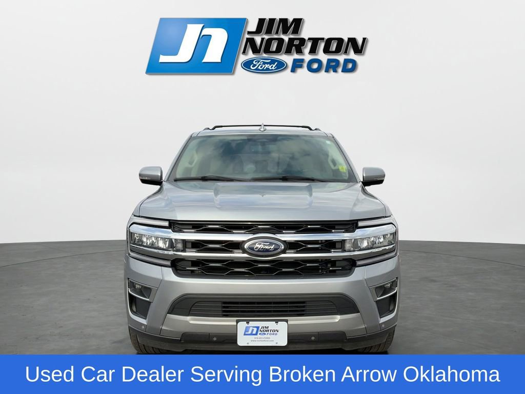 Used 2024 Ford Expedition Limited AWD/4WD image 9
