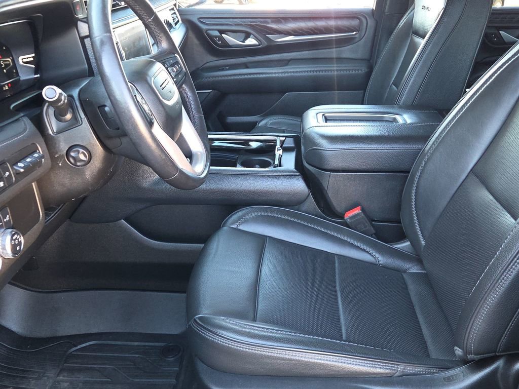 Used 2022 GMC Yukon XL Denali AWD/4WD image 18