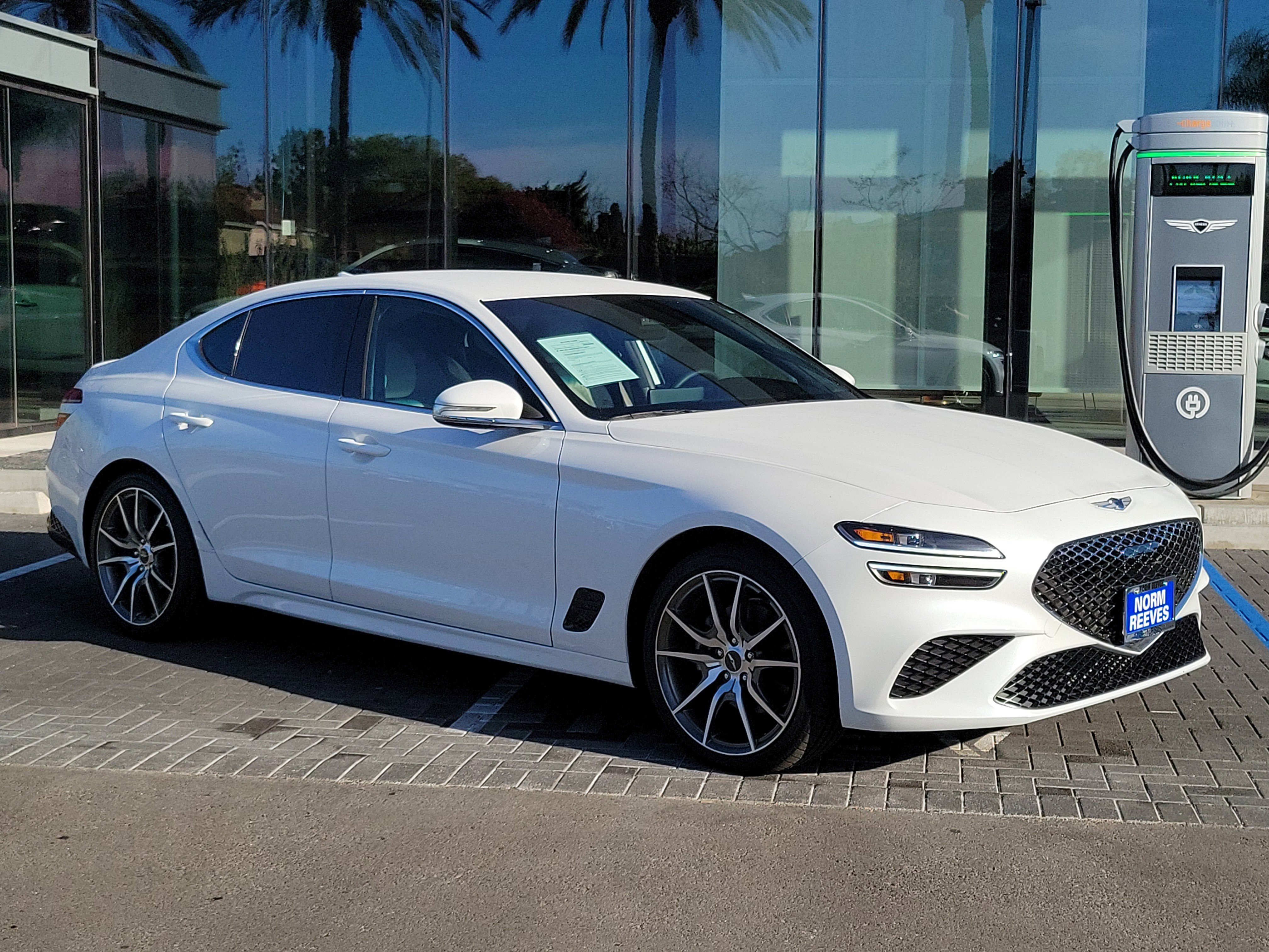 Certified 2023 Genesis G70 2.0T image 27