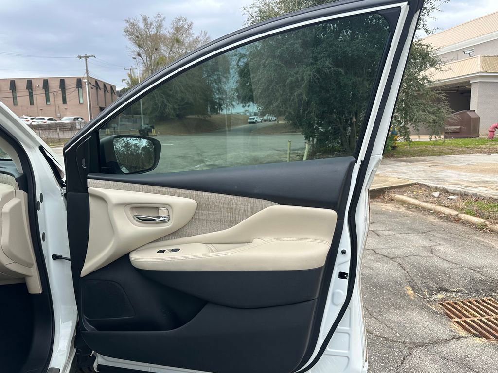 Used 2021 Nissan Murano SL w/ SL Moonroof Package image 44