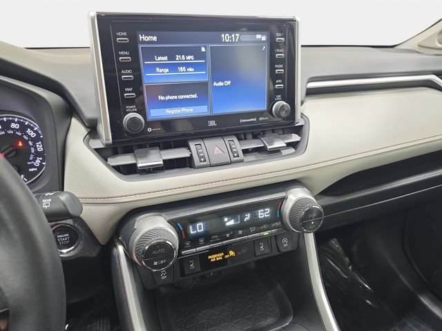 Certified 2020 Toyota RAV4 XLE Premium AWD/4WD image 17