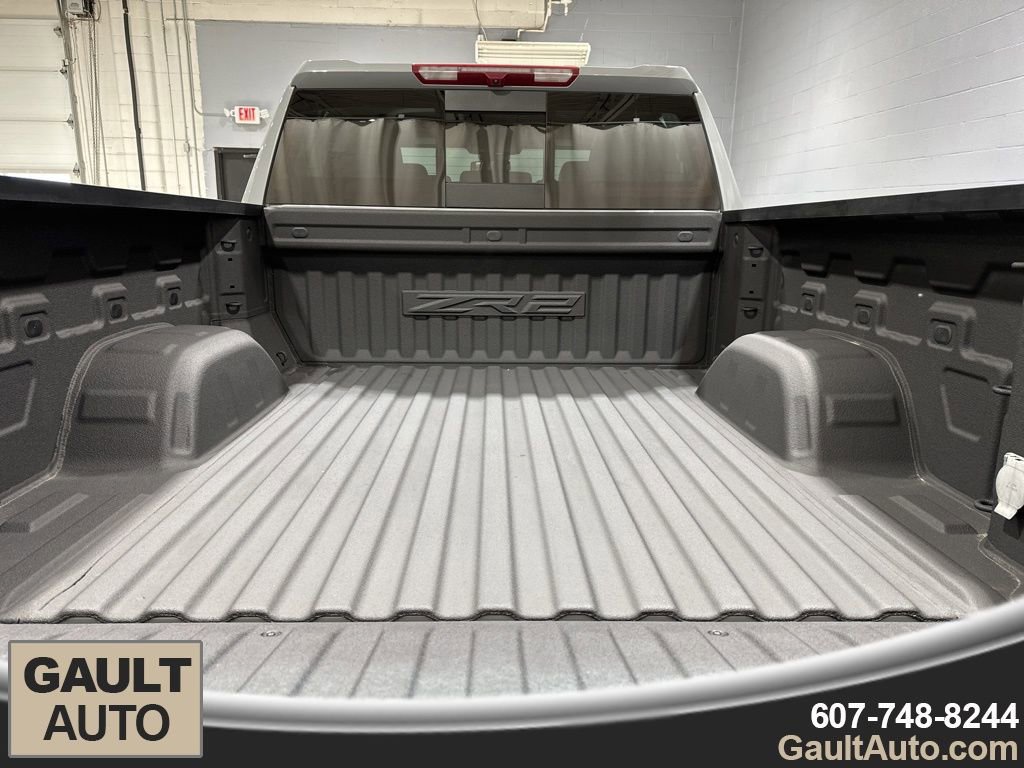Used 2024 Chevrolet Silverado 1500 ZR2 image 16
