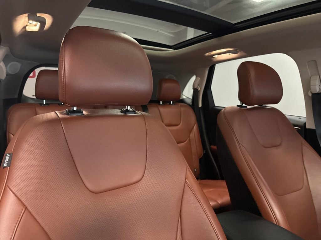 Used 2019 Ford Edge Titanium w/ Equipment Group 301A image 42