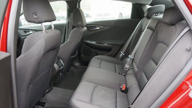 Used 2024 Chevrolet Malibu LT image 31