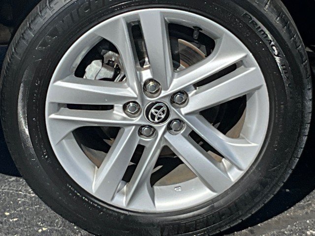 Used 2021 Toyota Corolla SE FWD image 8