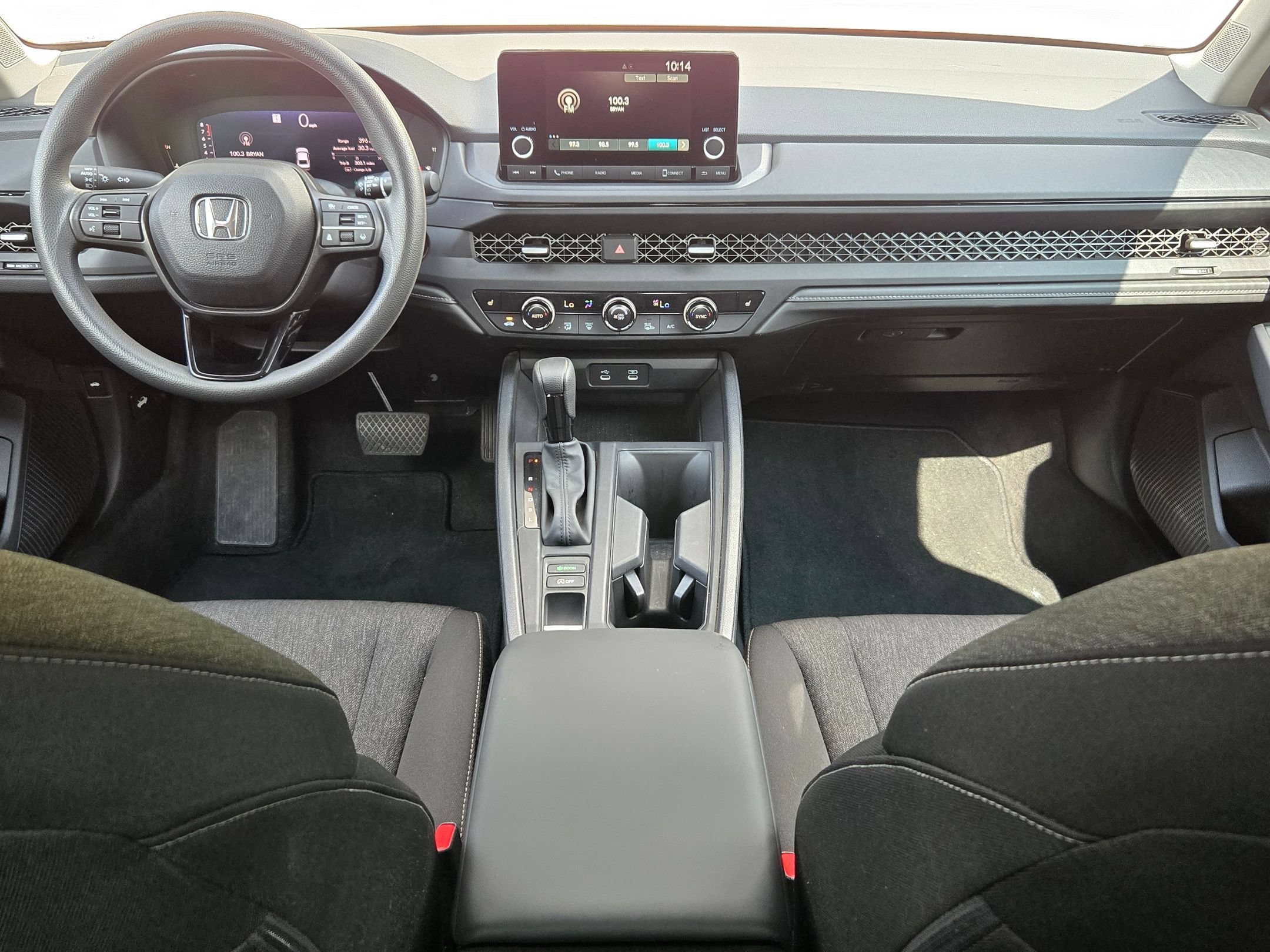 Used 2025 Honda Accord SE image 16