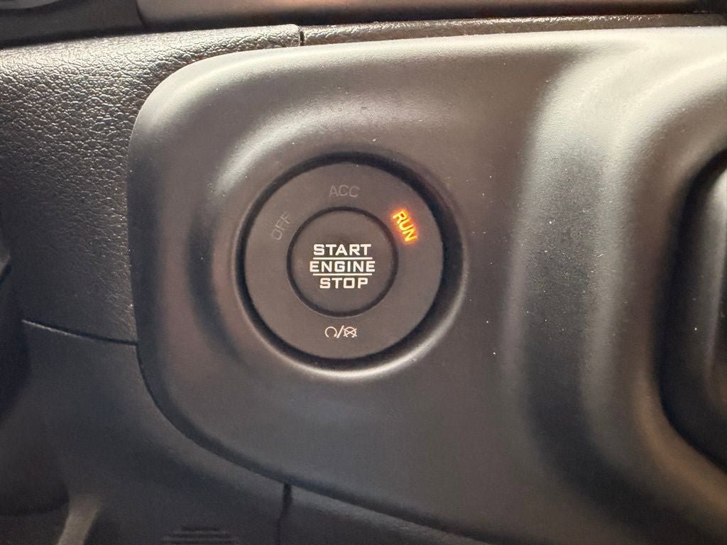 Used 2023 Jeep Wrangler Unlimited Sport AWD/4WD image 20