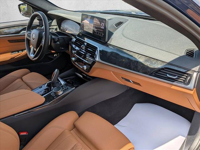 Certified 2023 BMW 530e xDrive w/ Premium Package AWD/4WD image 24