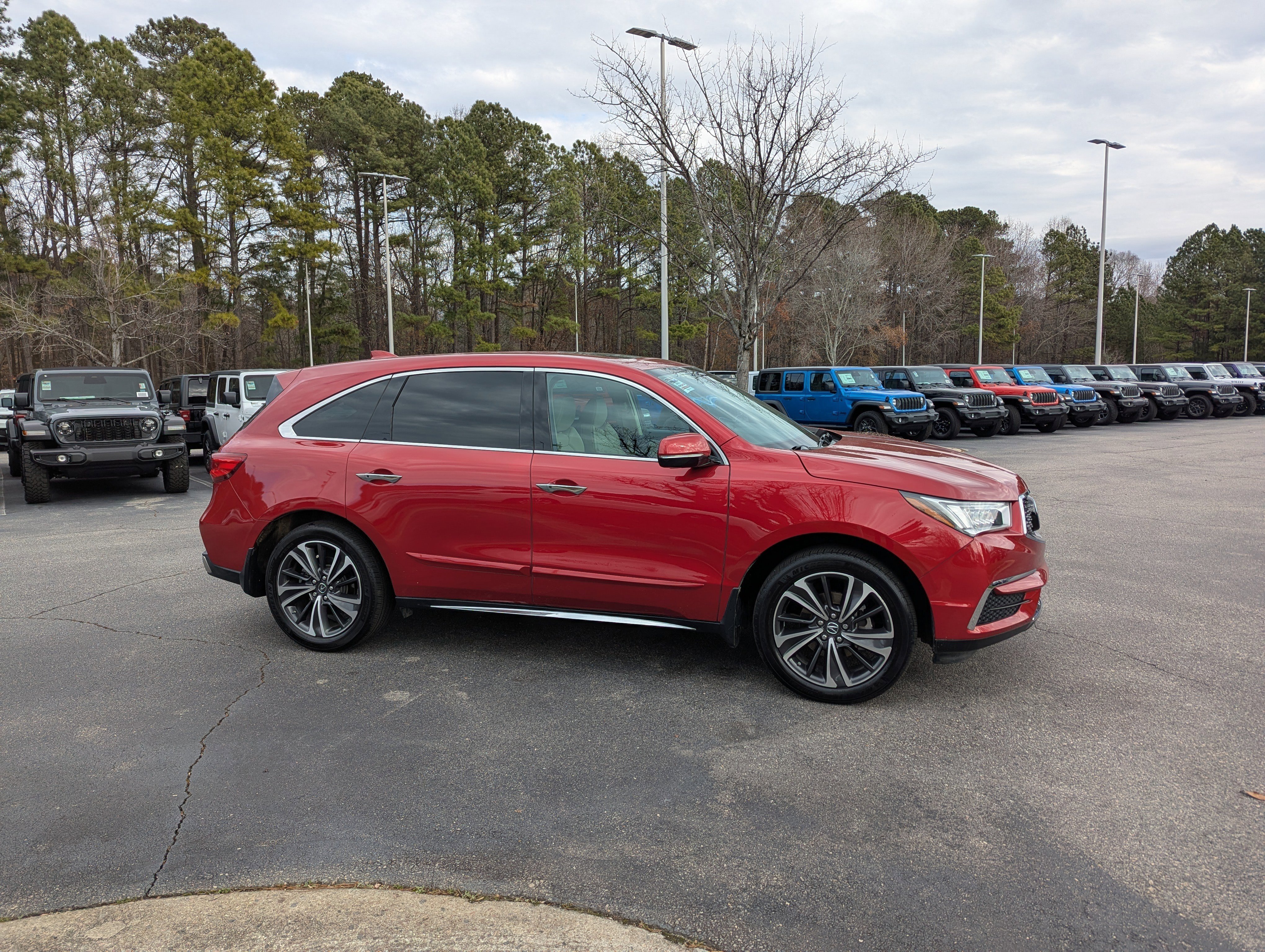 Used 2020 Acura MDX w/Technology Pkg image 4