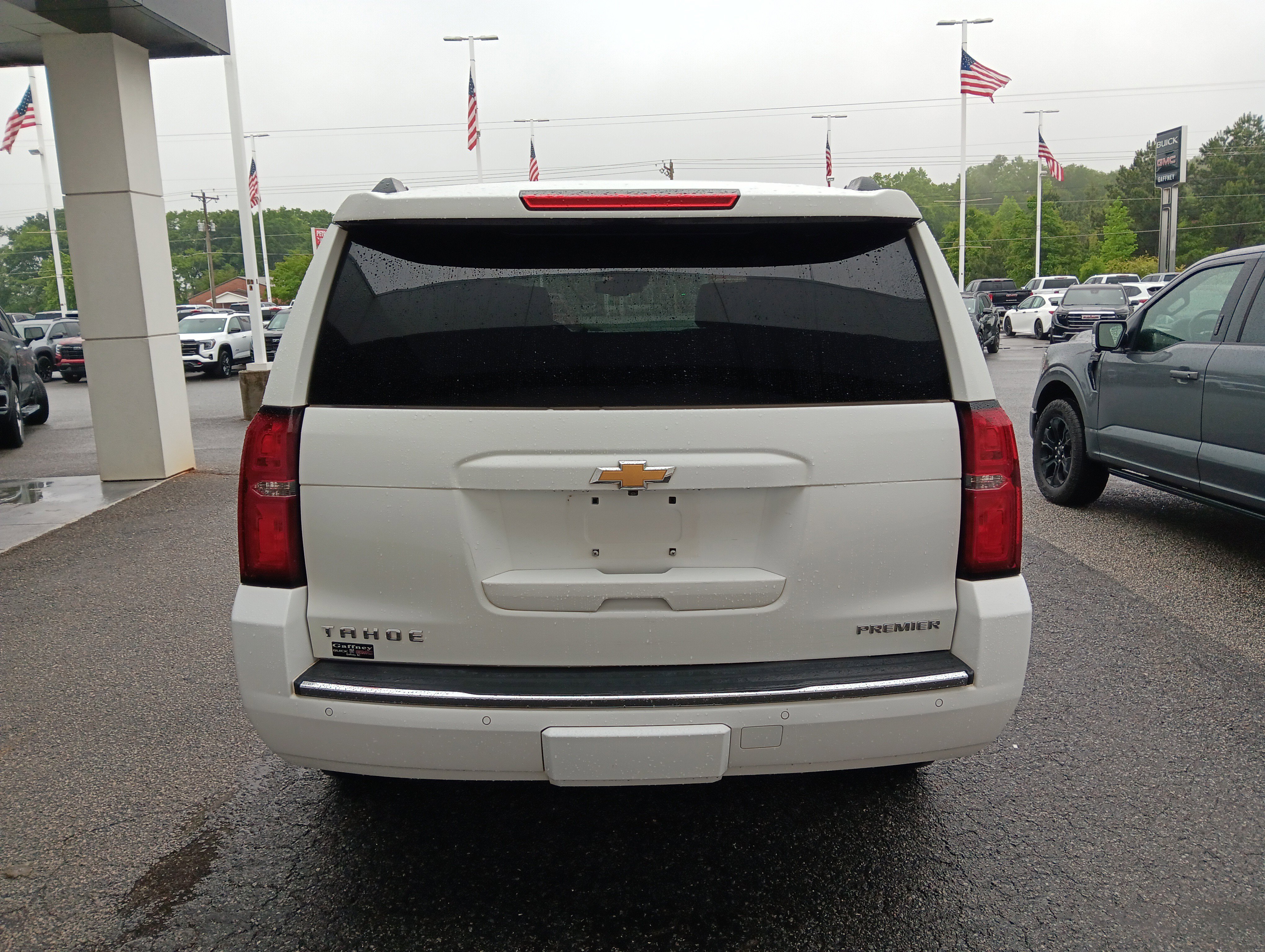Used 2019 Chevrolet Tahoe Premier RWD image 5