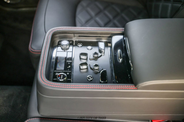 Used 2016 Bentley Mulsanne Speed image 32