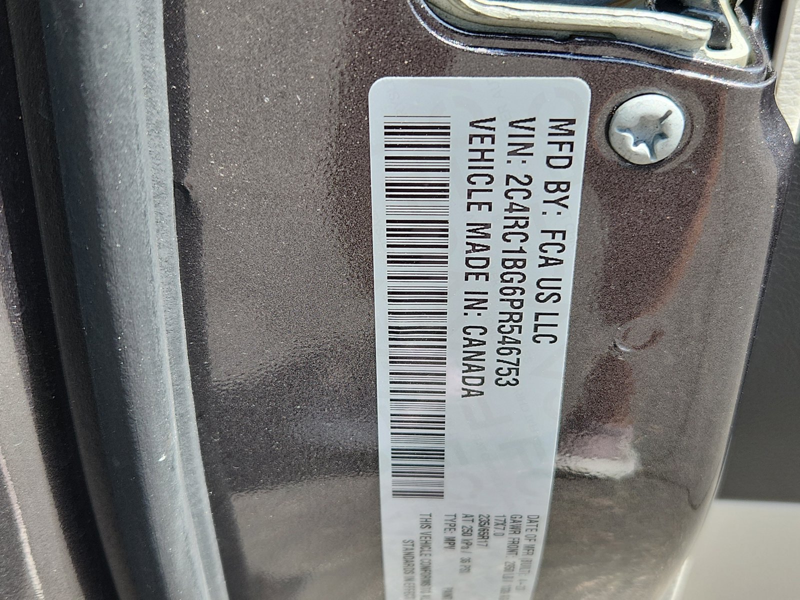 Used 2023 Chrysler Pacifica Touring-L FWD image 19