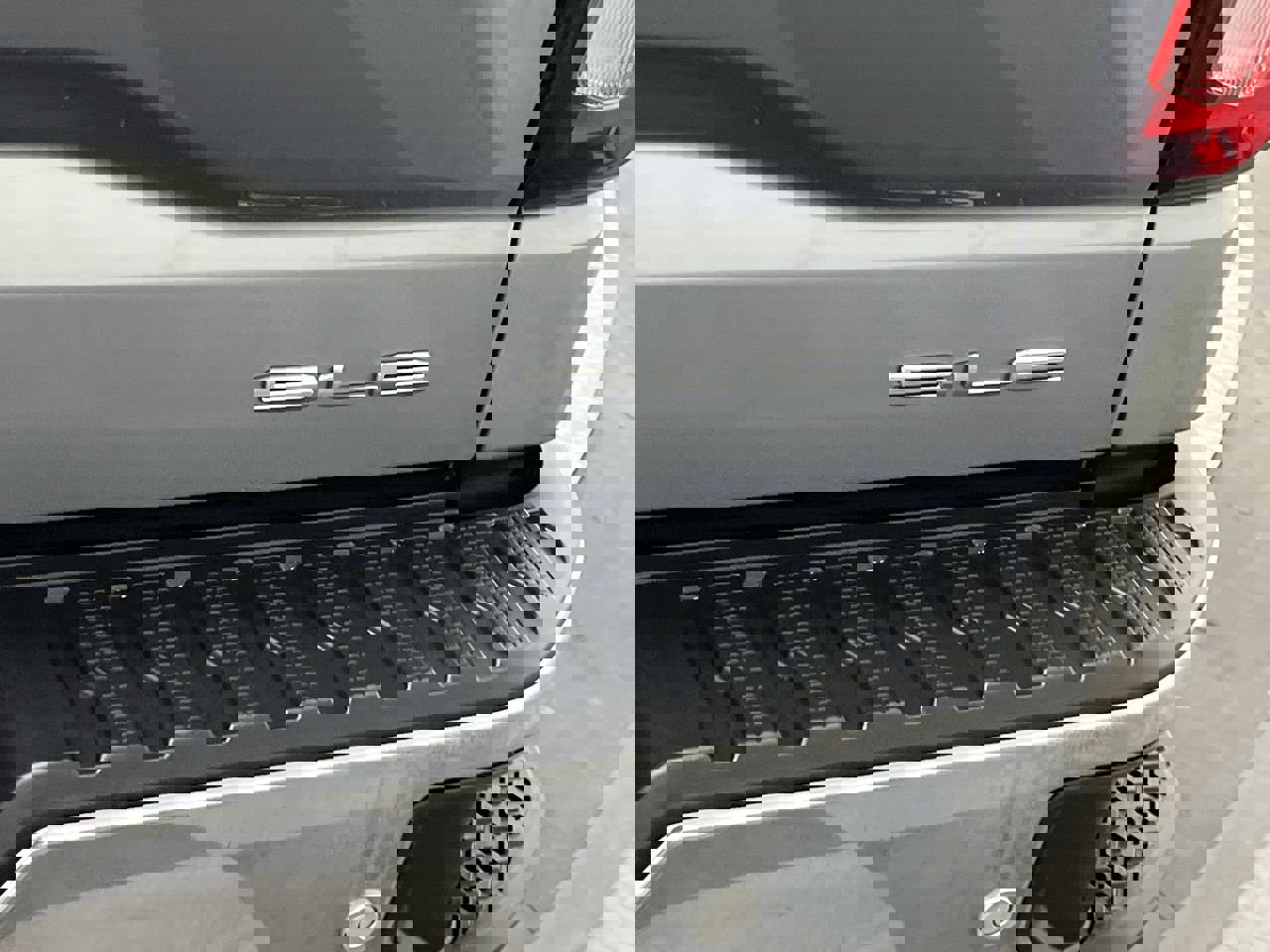 Used 2019 GMC Sierra 1500 SLE w/ SLE Value Package image 30