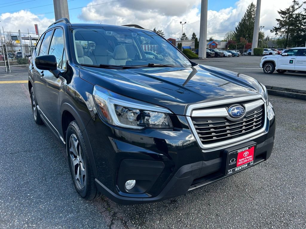 Used 2021 Subaru Forester Premium AWD/4WD image 3