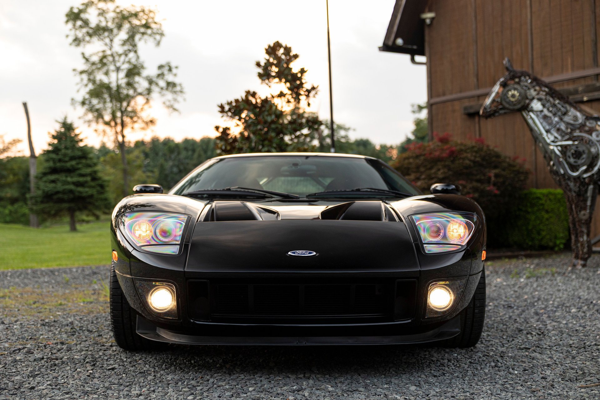 Used 2006 Ford GT RWD image 40