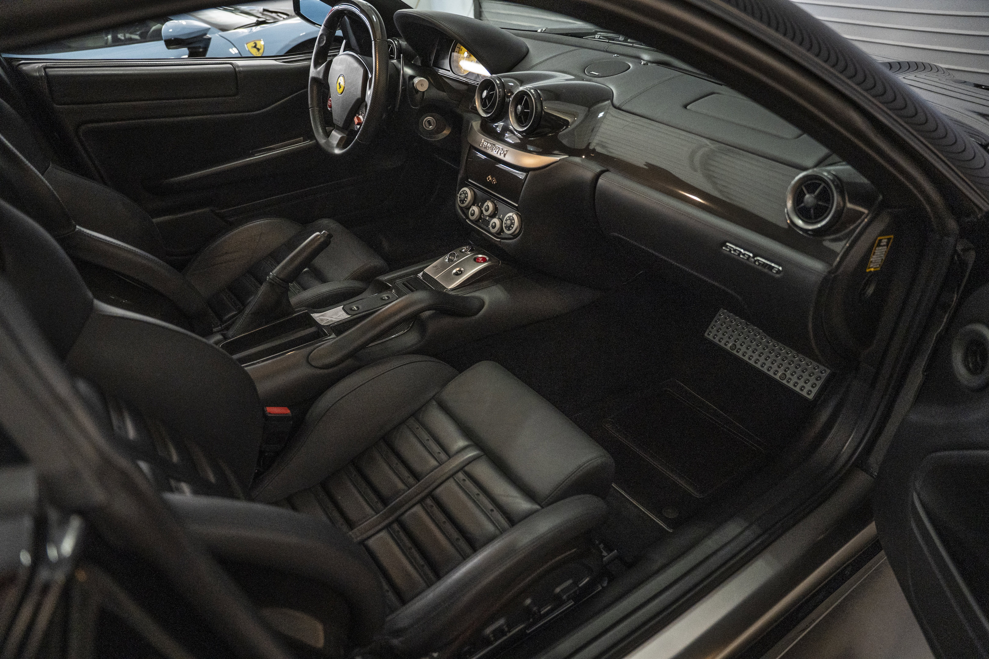 Used 2008 Ferrari 599 GTB Fiorano image 39