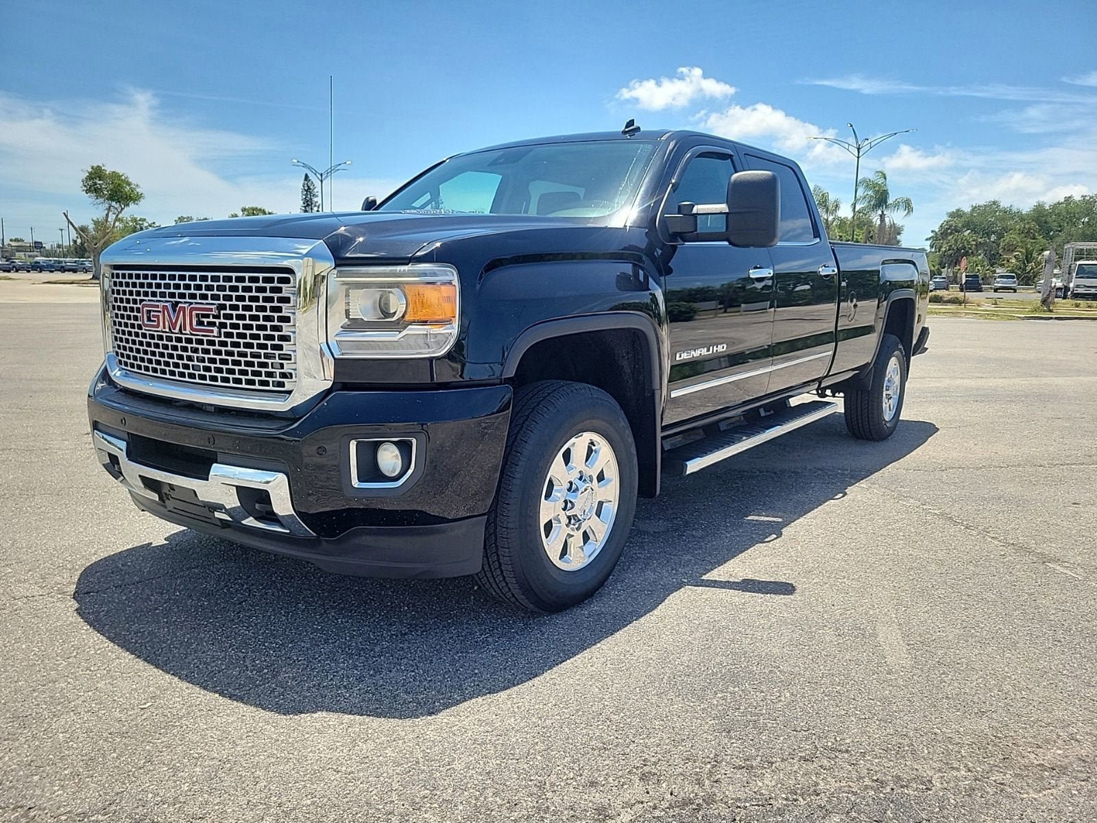 Used 2015 GMC Sierra 3500 Denali w/ Duramax Plus Package AWD/4WD video 2
