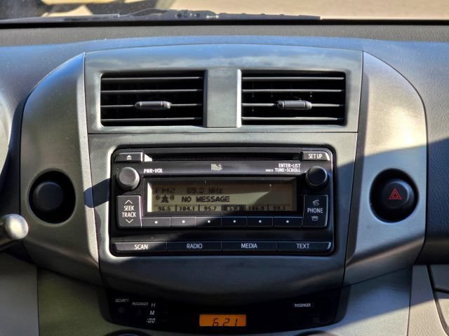 Used 2012 Toyota RAV4 FWD w/ Value Pkg image 25