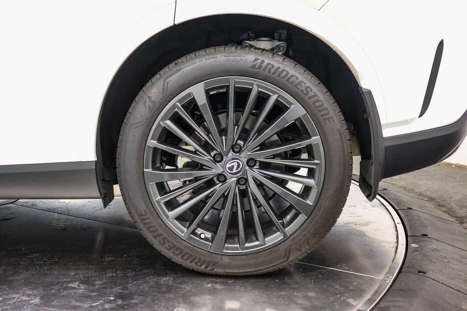Used 2024 Lexus RX 350h w/ Convenience Package AWD/4WD image 7
