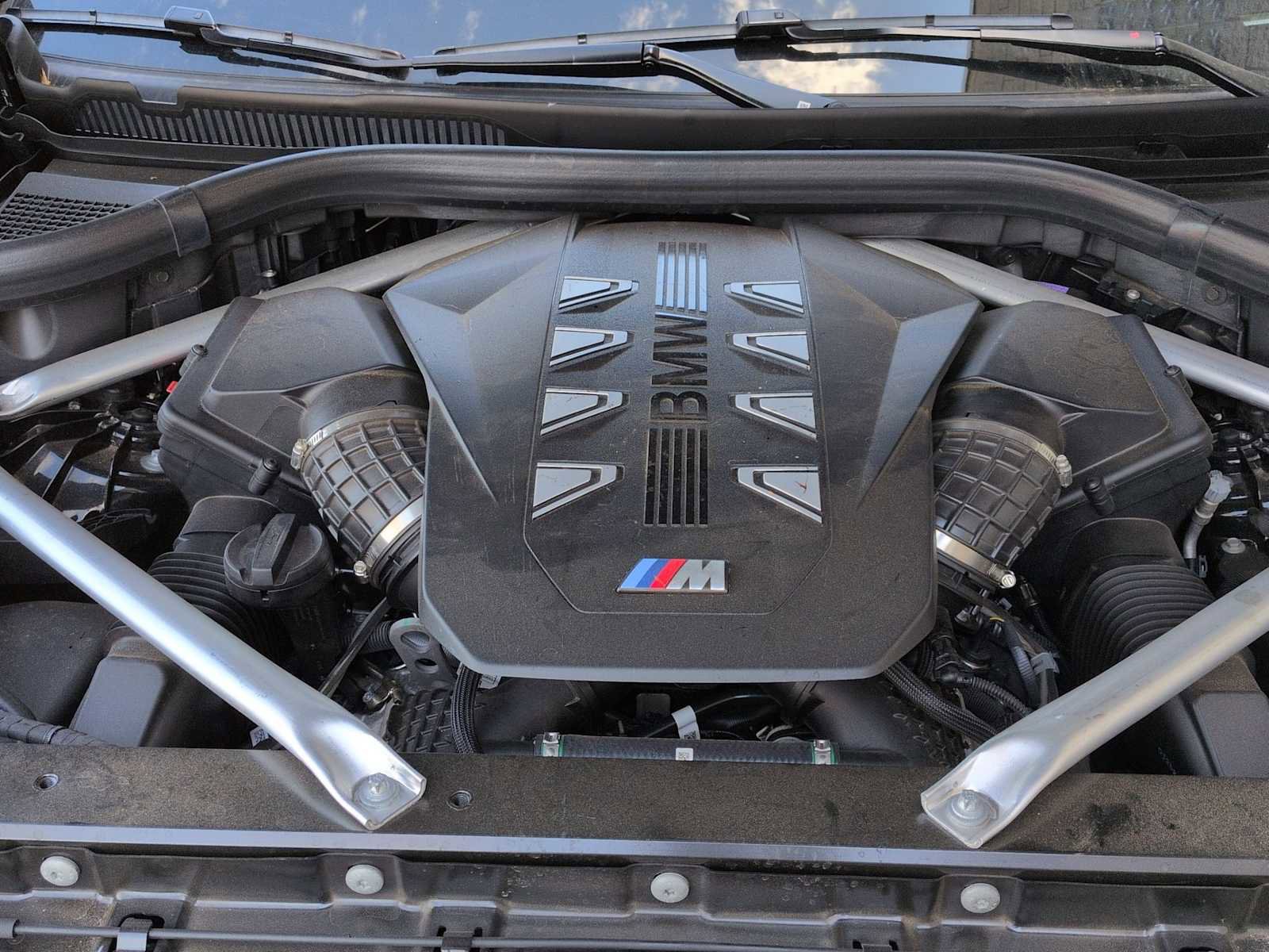 Used 2025 BMW X6 M60i w/ Executive Package AWD/4WD image 15