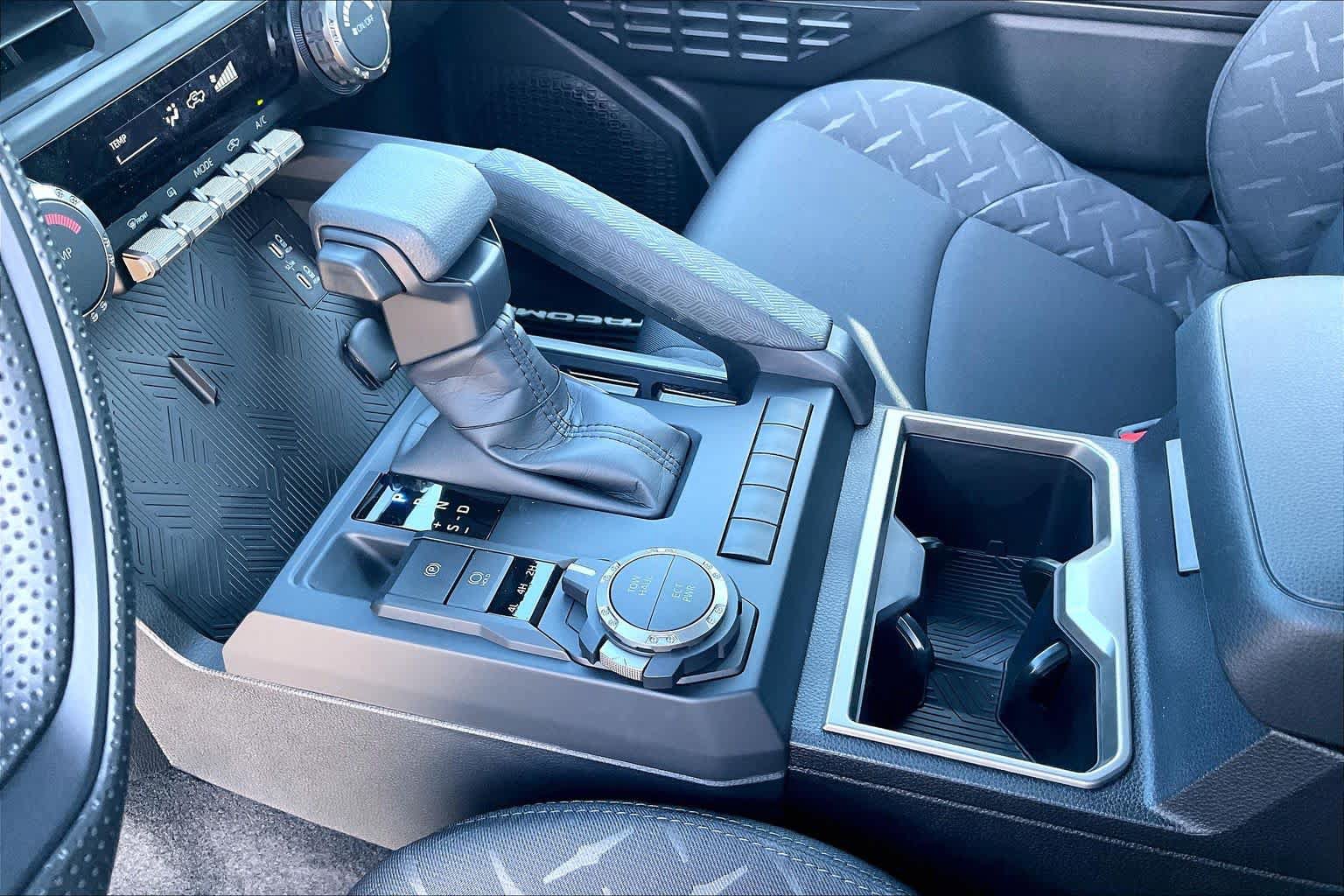 New 2026 Toyota Tacoma SR5 AWD/4WD image 7
