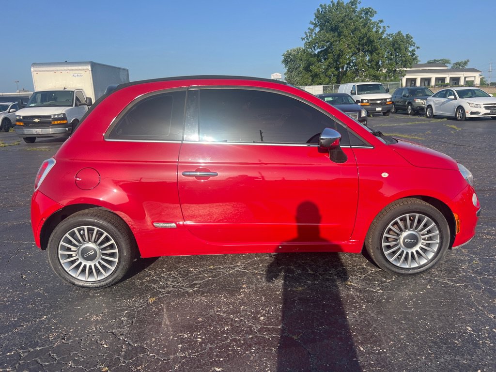 Used 2012 FIAT 500 Lounge w/ Luxury Leather Pkg FWD image 8
