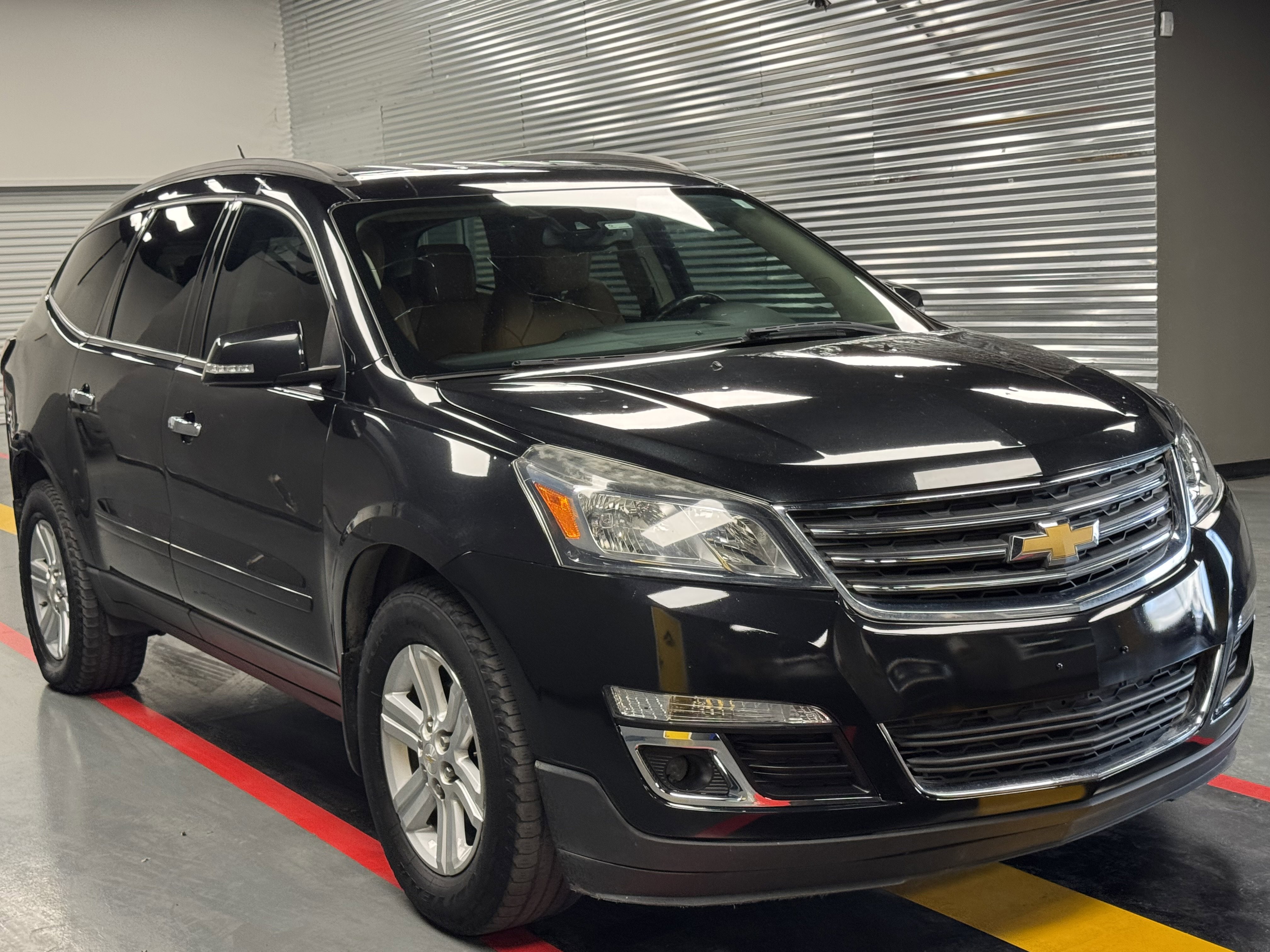 Used 2014 Chevrolet Traverse LT image 7