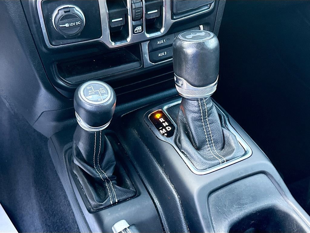 Used 2021 Jeep Wrangler Unlimited Sahara w/ Cold Weather Group image 18