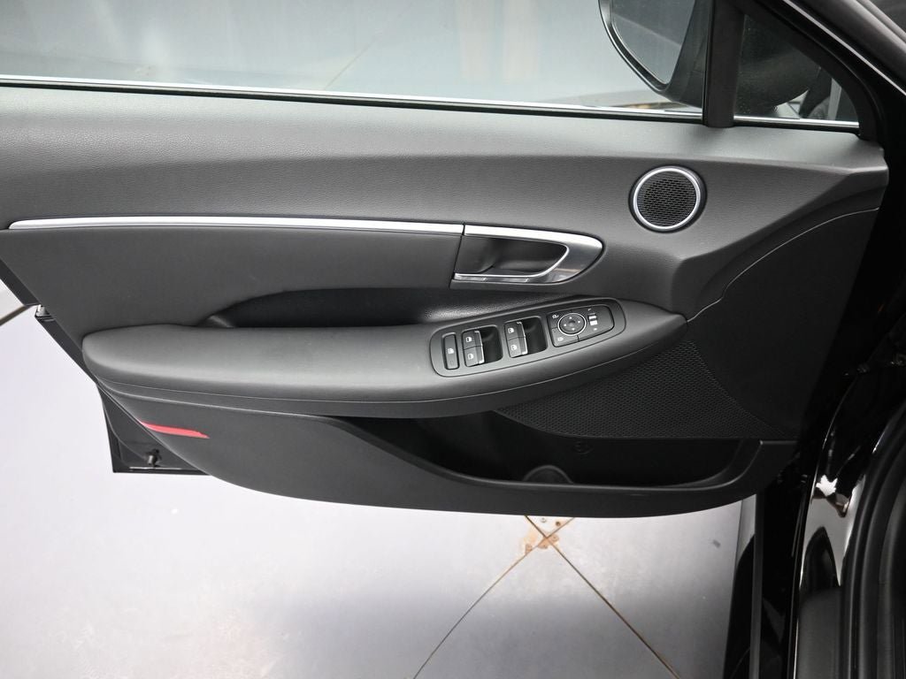 Certified 2023 Hyundai Sonata SEL w/ Cargo Package image 23