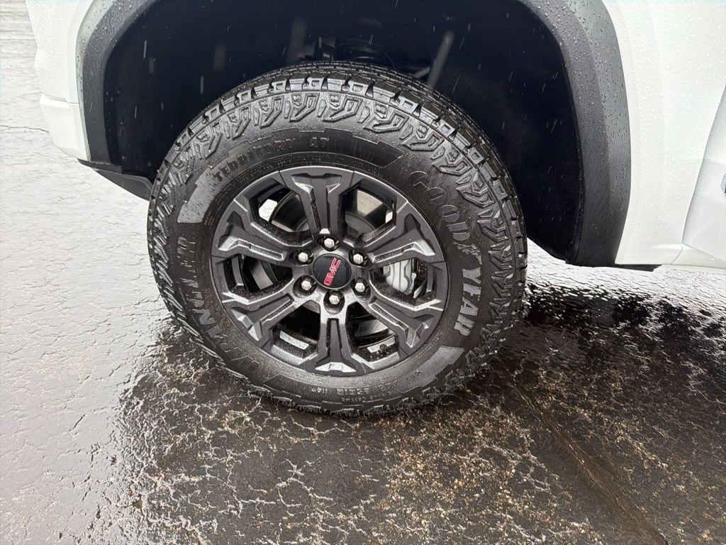 Certified 2025 GMC Canyon Elevation w/ Convenience Package image 21