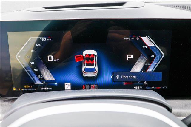 Used 2025 BMW X7 M60i w/ Executive Package image 14