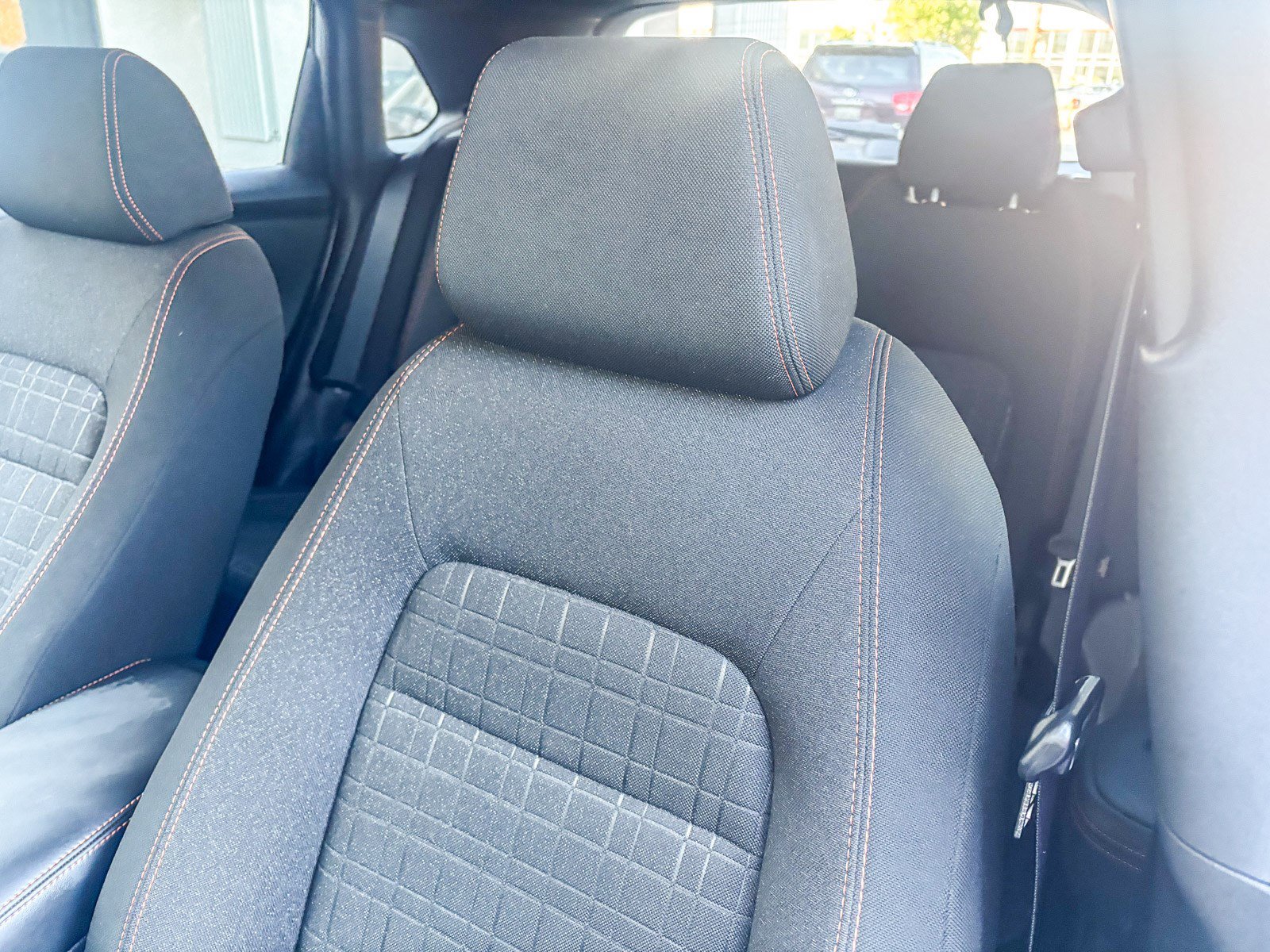 Certified 2025 Honda HR-V LX image 24