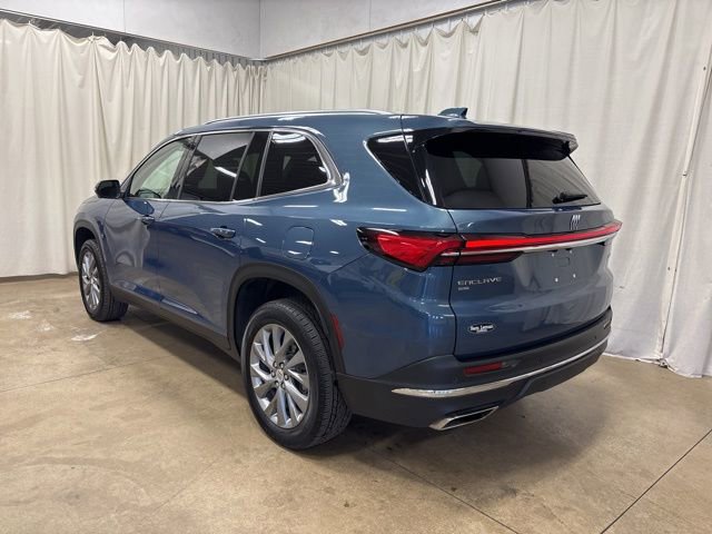 Used 2025 Buick Enclave Preferred image 6
