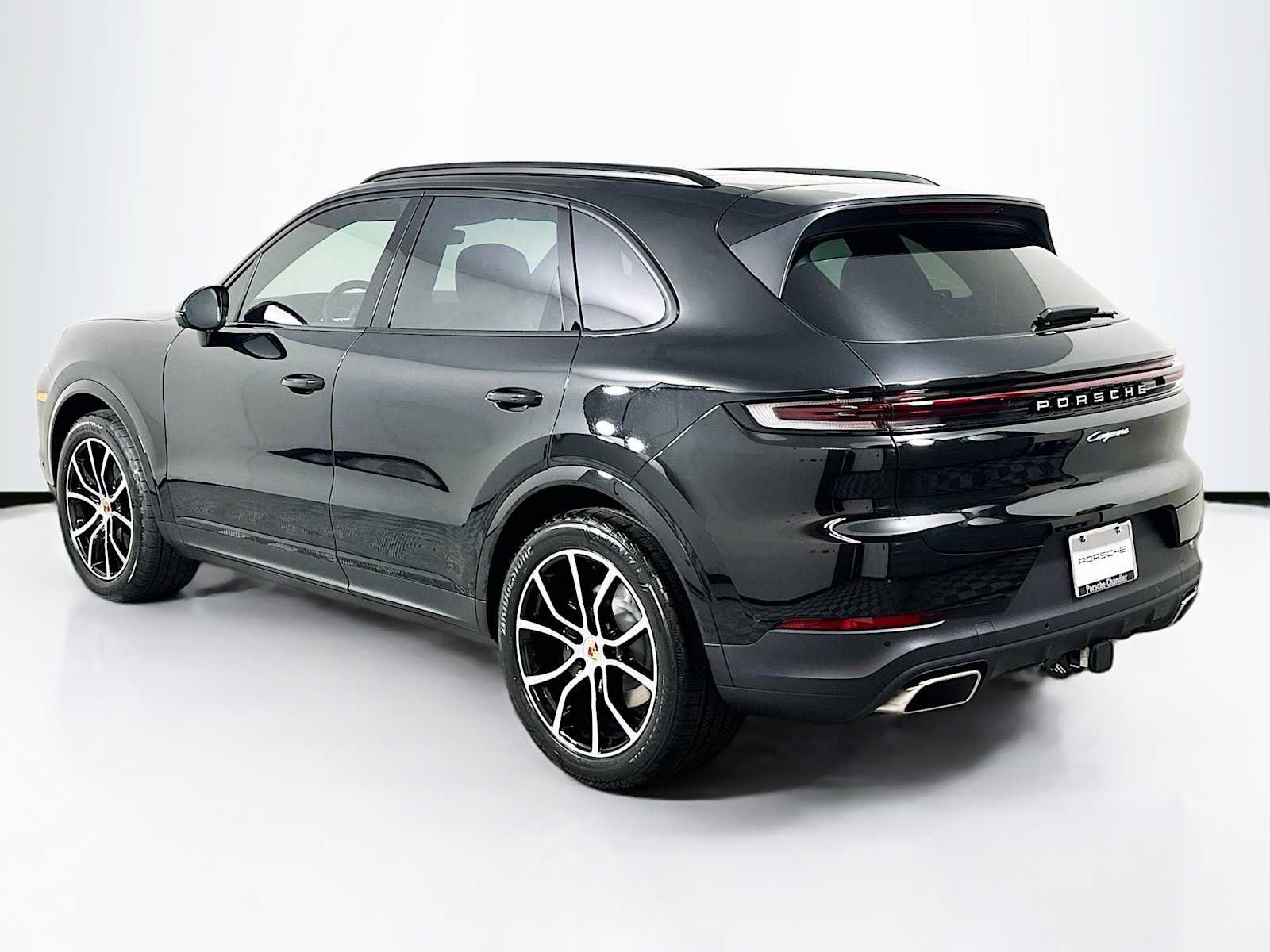 New 2026 Porsche Cayenne image 3