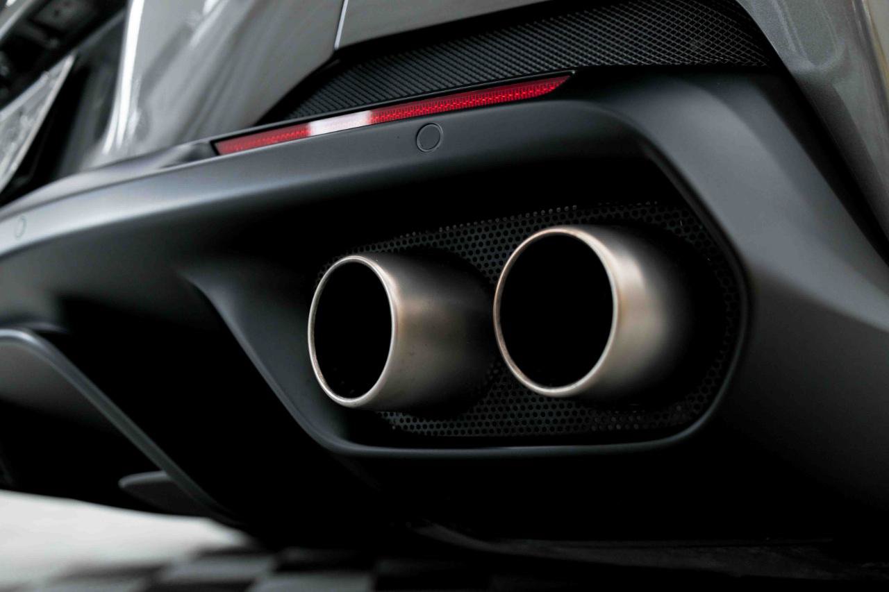 Used 2020 Ferrari Portofino RWD image 43